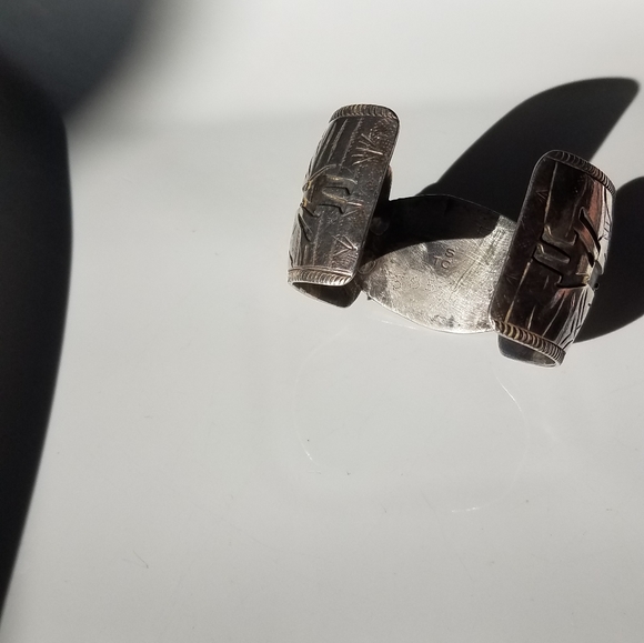 Sold Wide vintage Navajo watchband cuff - Picture 3 of 6